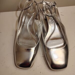 Zara Silver Sandals with Ankle Straps. Size 40